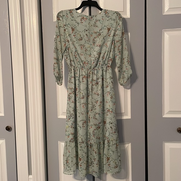NWT Loft Outlet Petites. Size SP floral midi dress - Picture 8 of 17